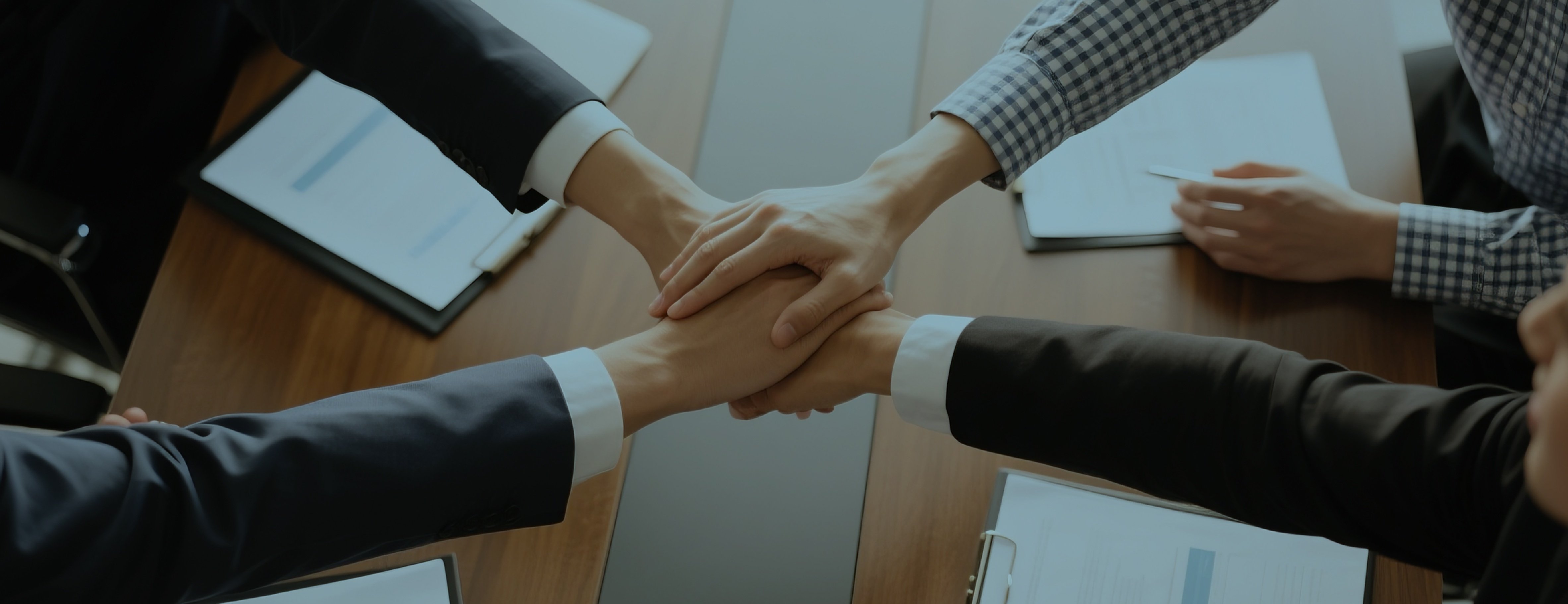 德迈科电气-轮播图